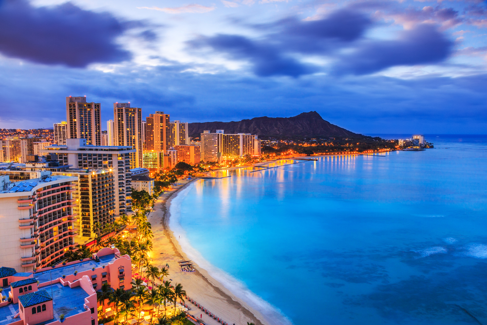 Skyline of Honolulu Diamond Head volcano including the hotels and buildings on Waikiki Beach