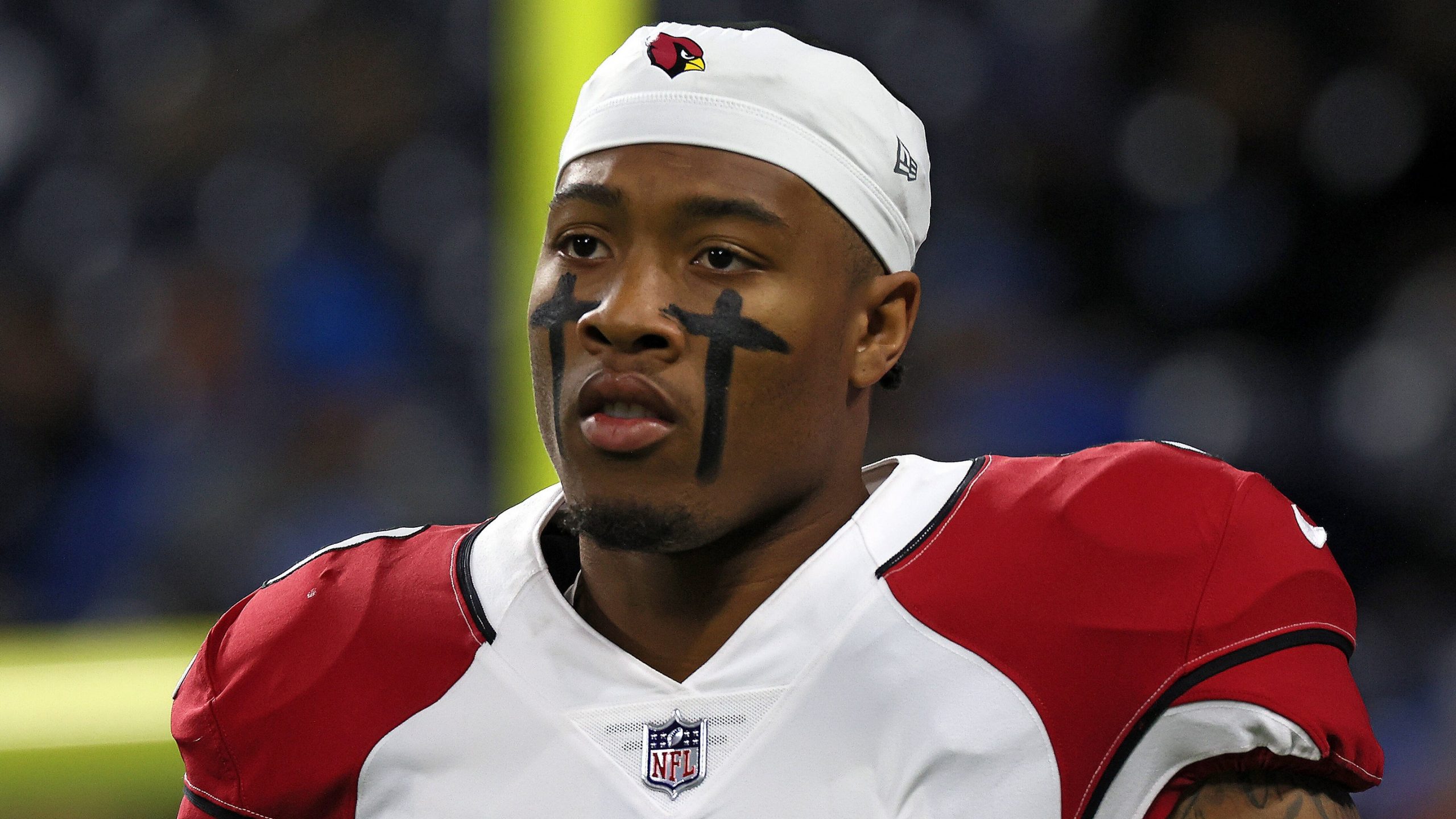 Move to Safety Could Salvage Isaiah Simmons’ Career - Compare.bet® US