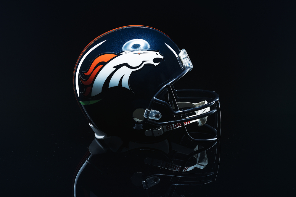 Denver Broncos NFL club riddell helmet replica