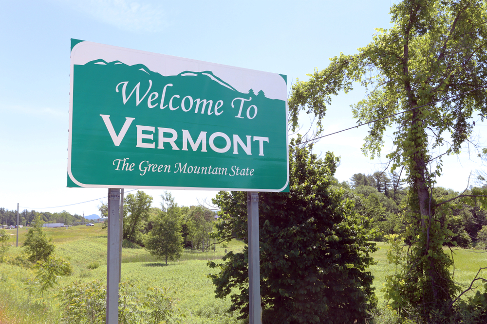 Welcome sign at the Vermont state line