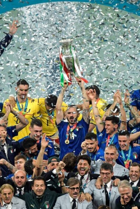 Italian players celebrate winning the Euro Cup