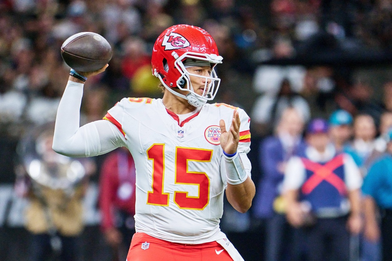 Chiefs vs. Lions odds, picks: Point spread, total, player props
